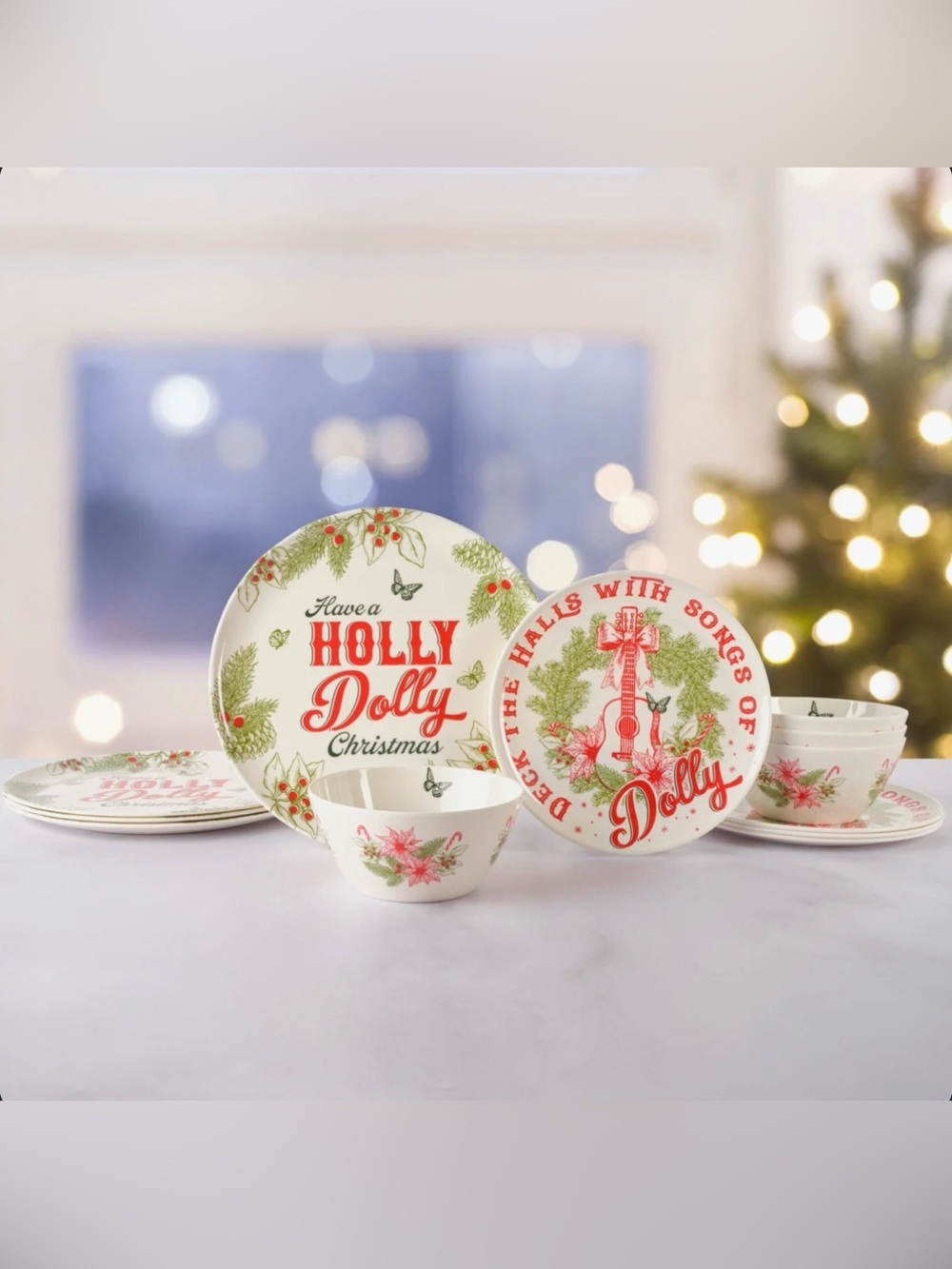 Dolly Parton Holly Dolly 12-Piece Melamine Dinnerware Set, Service for 4 - Picture 3 of 4